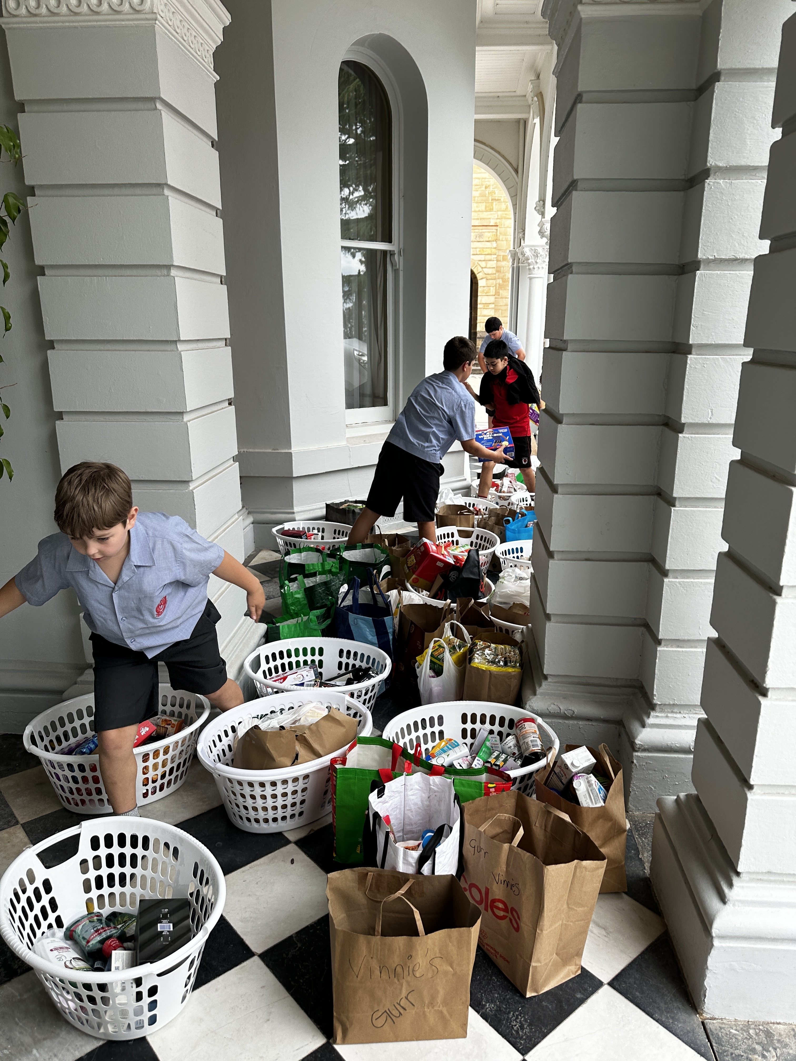 20251127 230912624 i OS