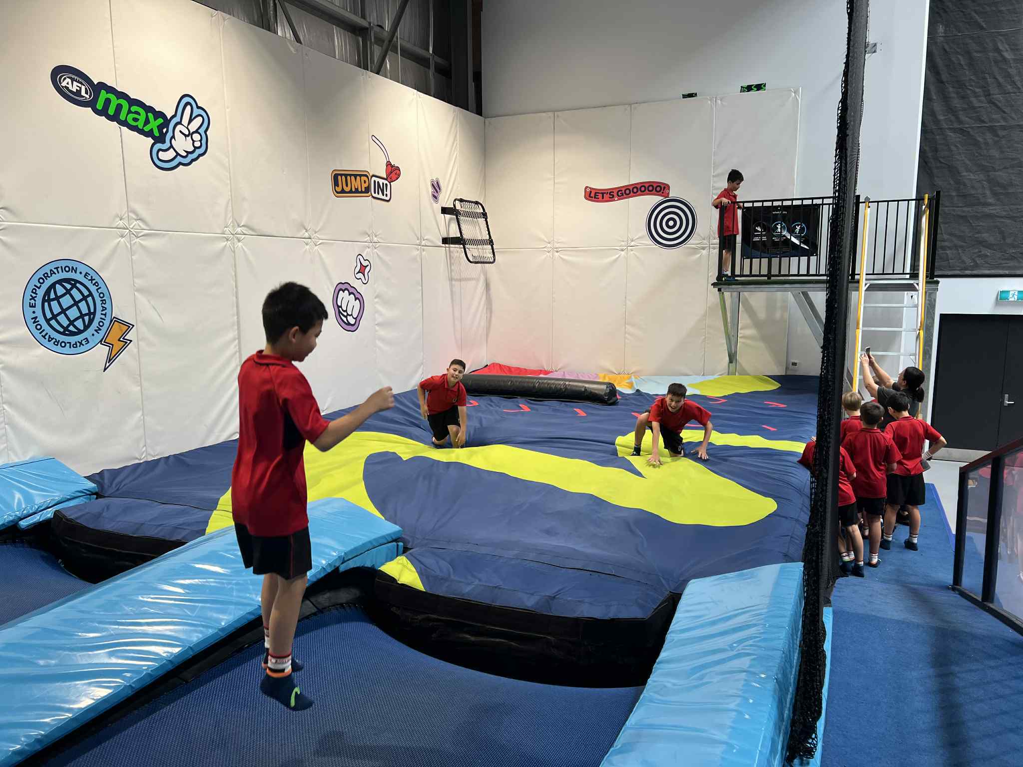 61e25664 e4e9 4ea8 9b29 df9bfd9b2ac0