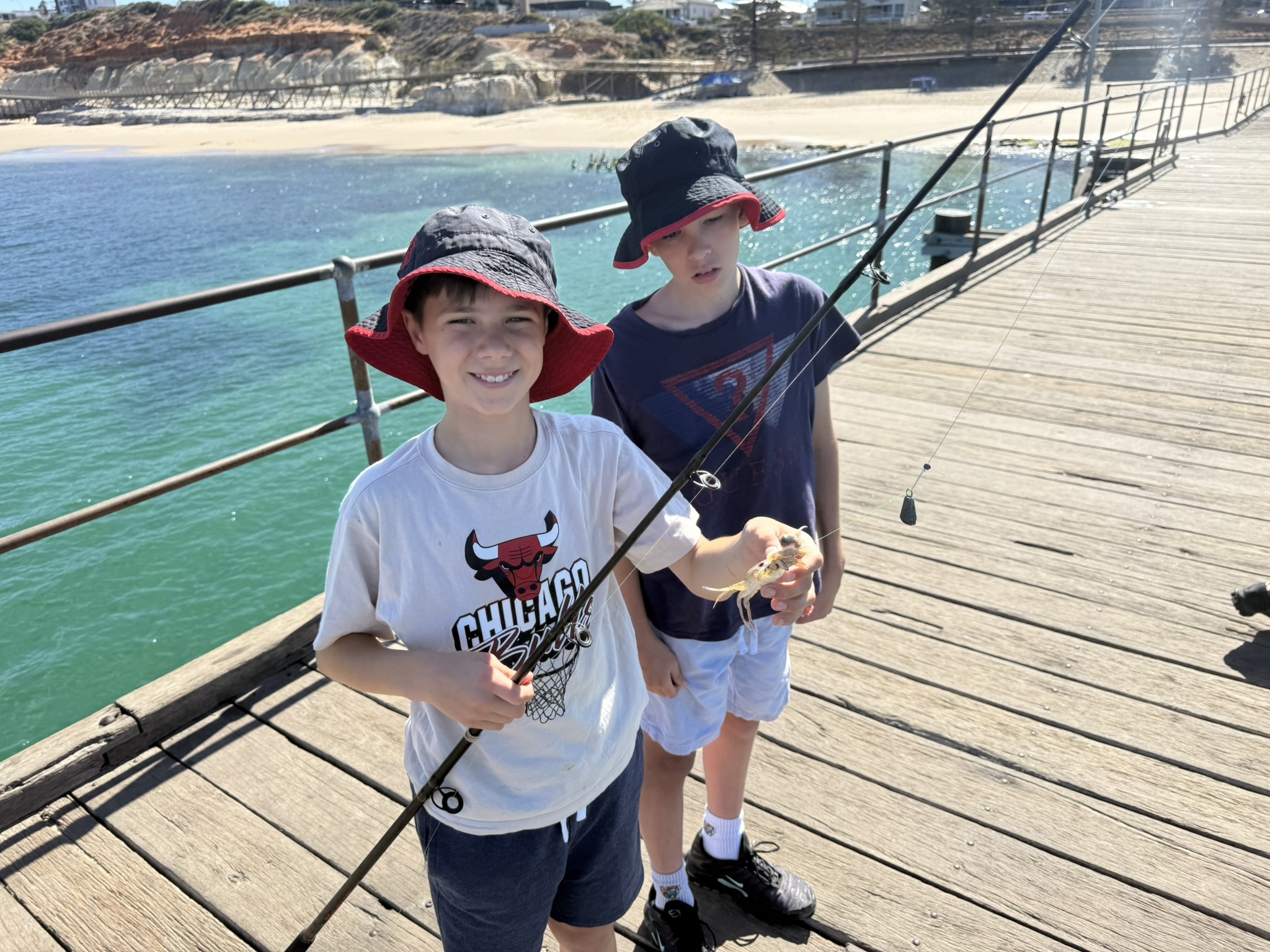 6 FE4 FE59 B022 4 D16 B7 EB 84 DBB35 E8 E72 1 102 o